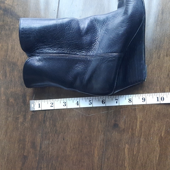 NINE WEST boots. Pointed Toe Black Leather. Size 7. - Picture 8 of 8